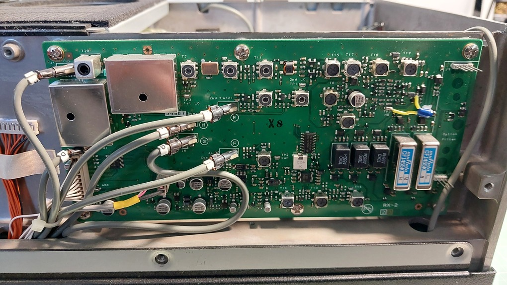 Revisión de la electrónica del FT-2000